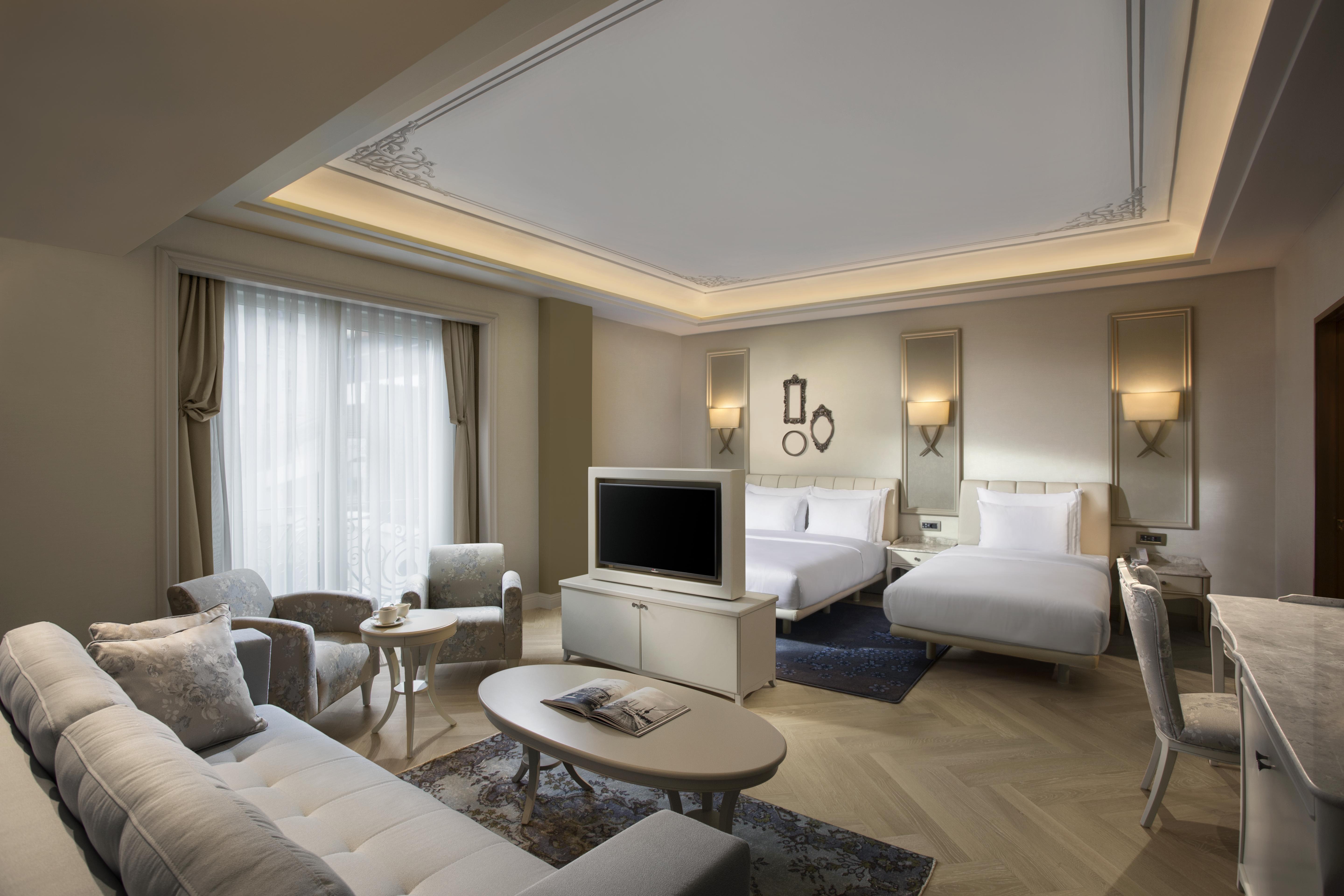 Lazzoni Hotel Istanbul Exteriör bild Deluxe Suite