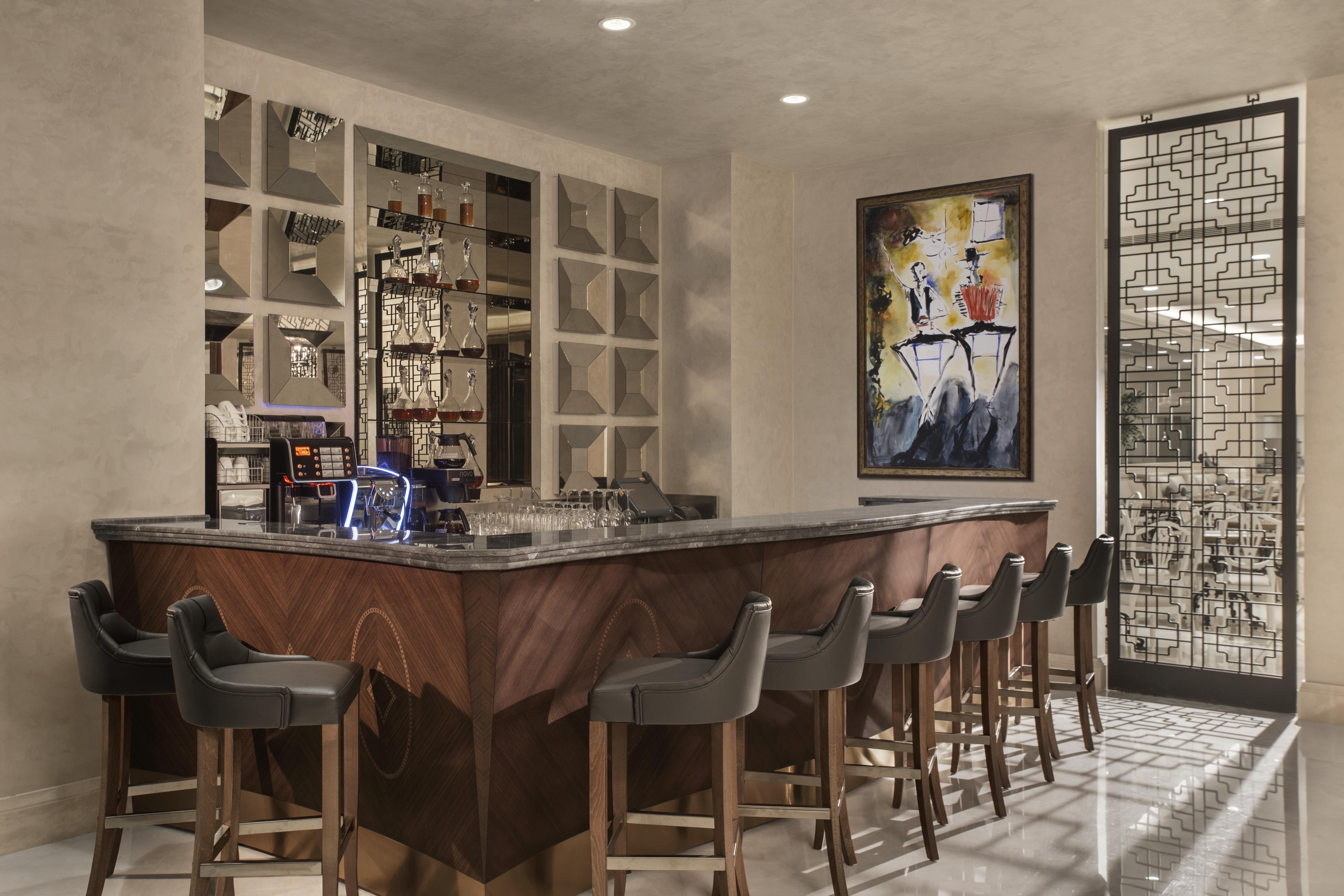 Lazzoni Hotel Istanbul Exteriör bild The bar at the 2018-opened The Ivy, St. John's Wood