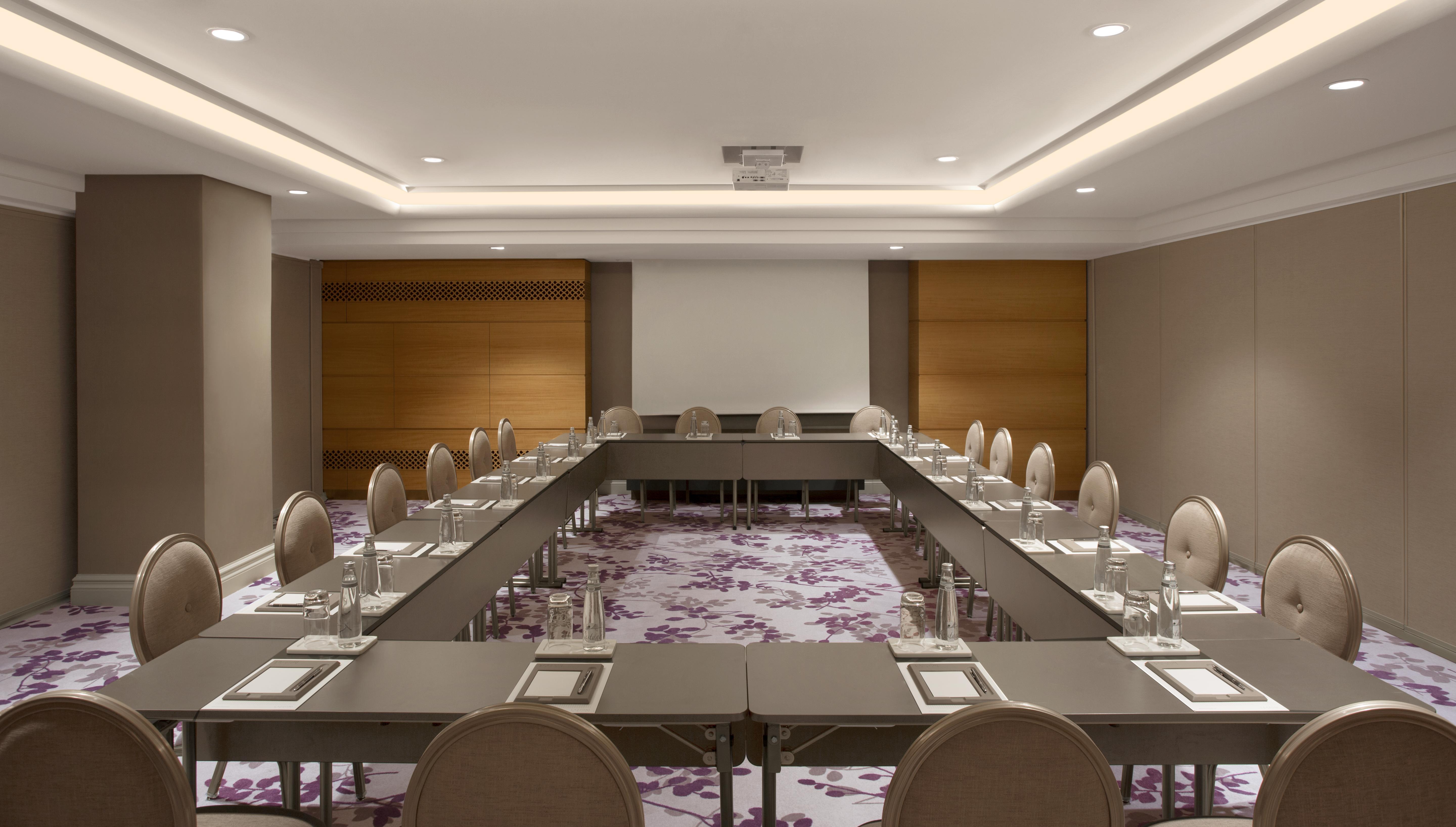 Lazzoni Hotel Istanbul Exteriör bild Meeting room