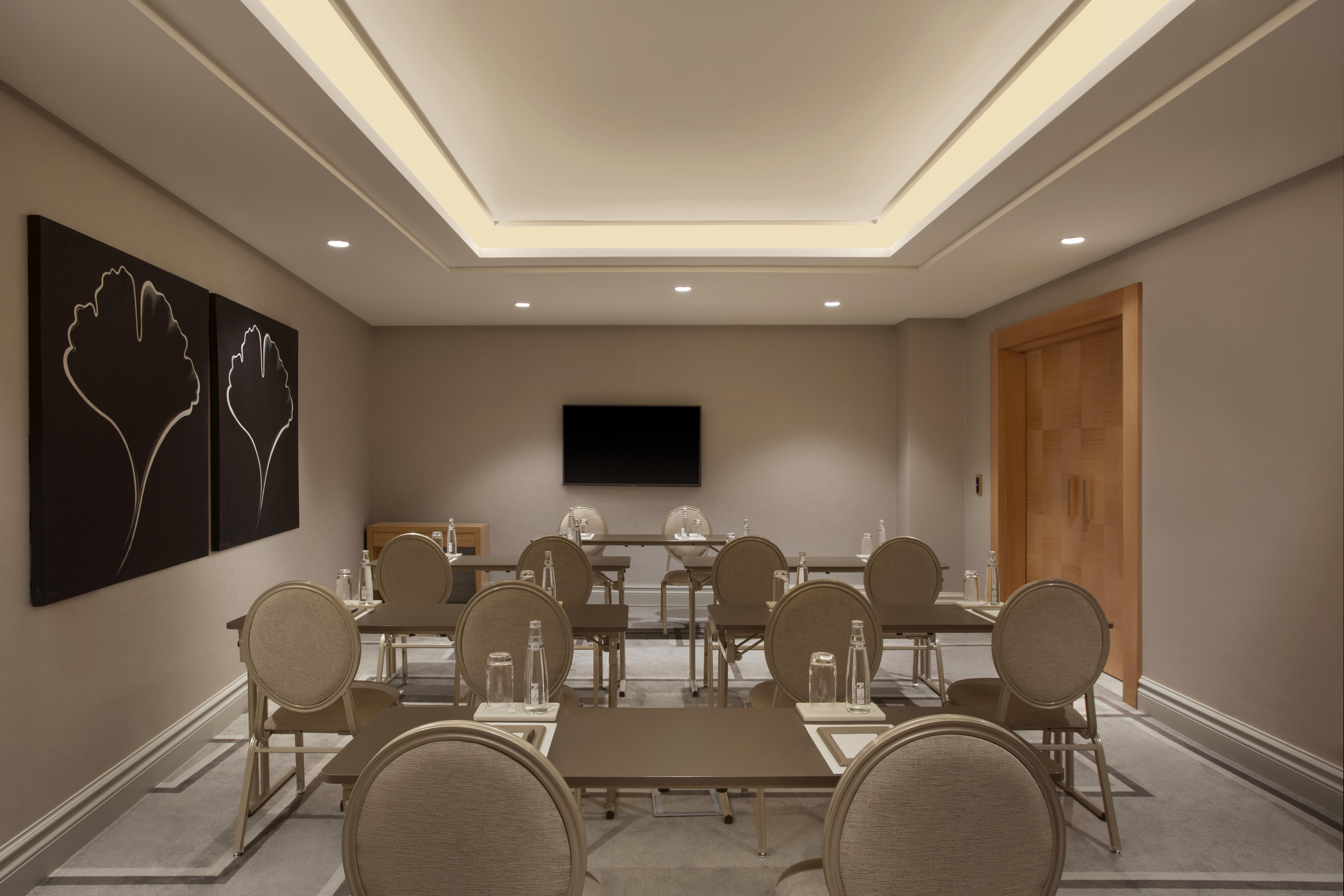 Lazzoni Hotel Istanbul Exteriör bild A 3D rendering of a meeting room