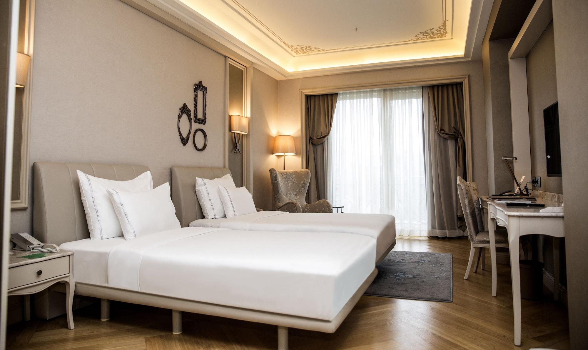 Lazzoni Hotel Istanbul Exteriör bild Deluxe Room