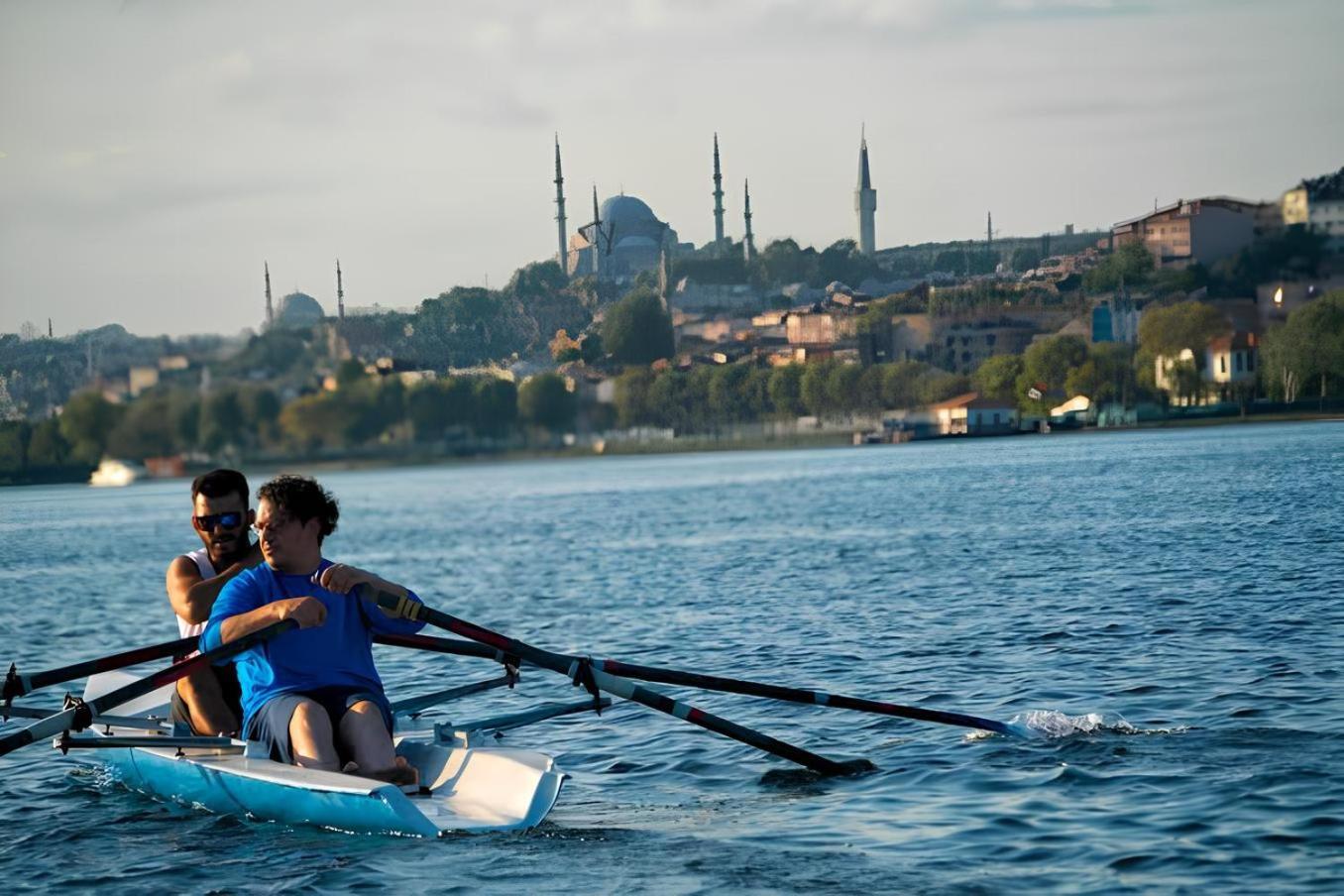 Lazzoni Hotel Istanbul Exteriör bild Bosphorus